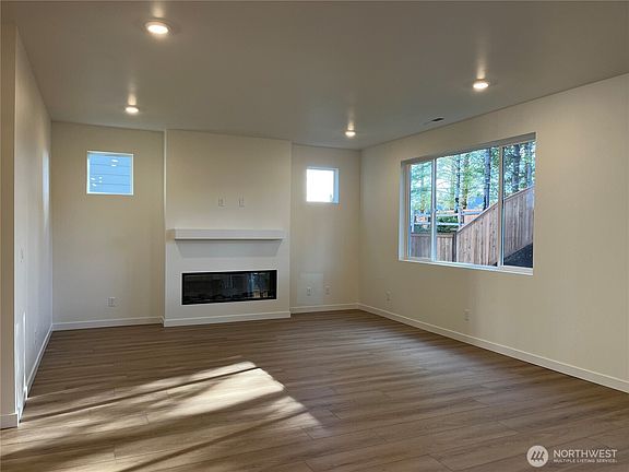 2nd image of 1957 NW Meadowview Drive #42