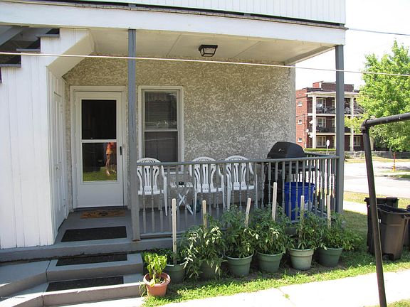 2nd image of 301 S 303 Irving Ave