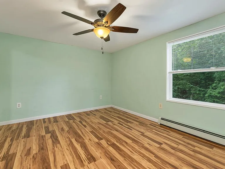 368 Chesham Rd — Photo 25