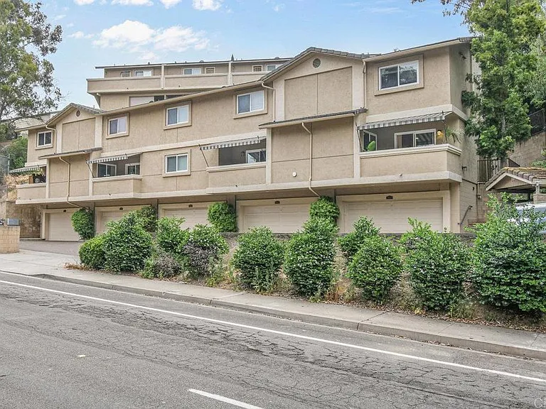 5377 Lake Murray Blvd — Photo 3