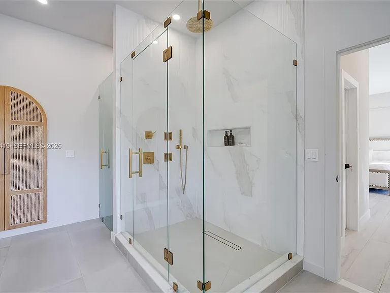 18326 SW 83rd Pl — Photo 44