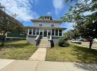 902 S Washington Ave, Royal Oak, MI