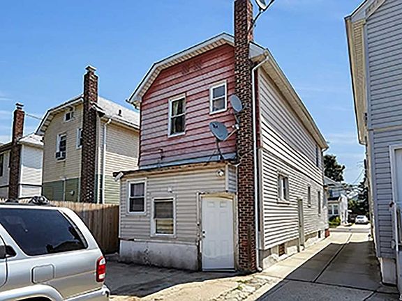 4th image of 118-32 219th St