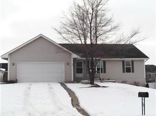 309 E 22nd St, Kearney, MO 64060