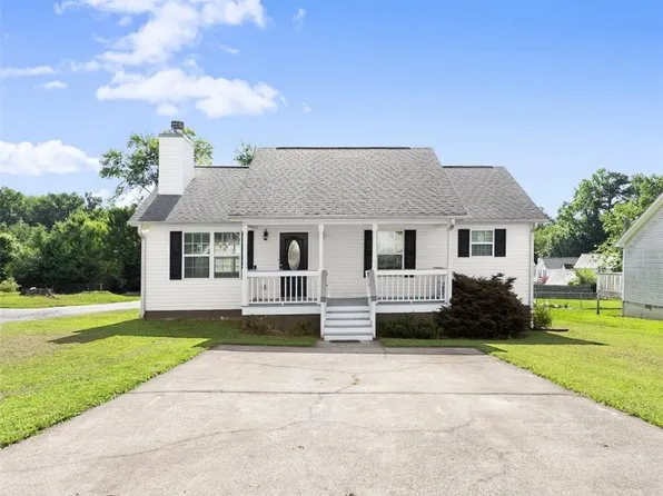 291 Maple St S, Dawsonville, GA 30534