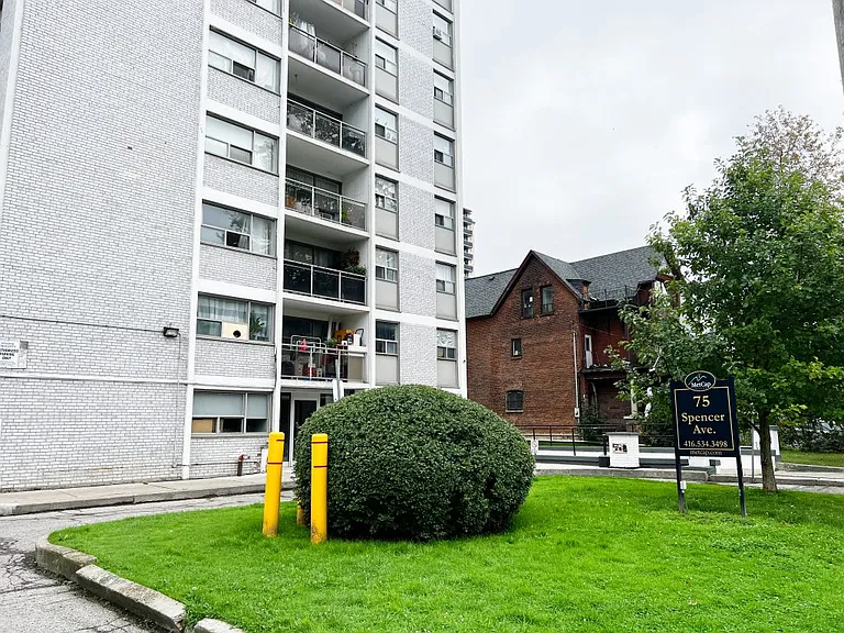 75 Spencer Ave — Photo 1