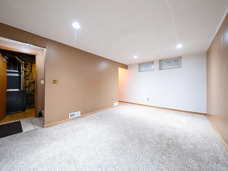 2708 Terraceview Ct N — Photo 17