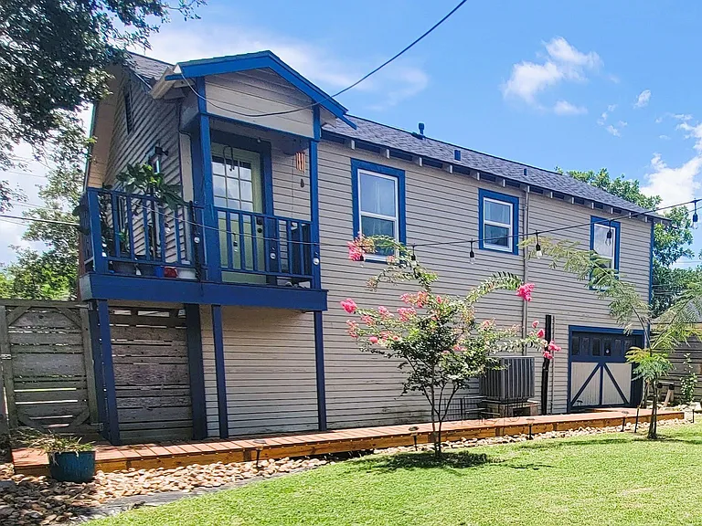 5011 Avenue Q #REAR — Photo 2