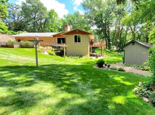 210 Elk Hills Dr NW, Elk River, MN 55330