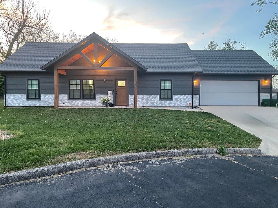 1st image of 803 Robin Road Road