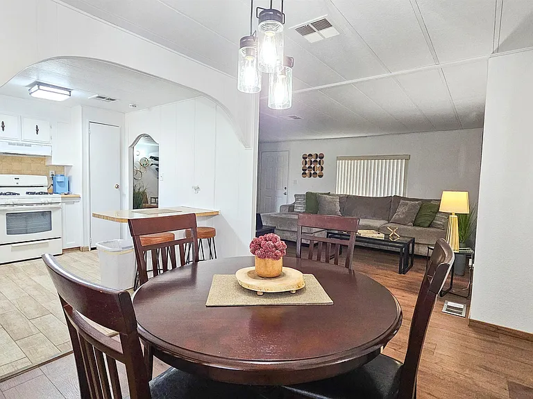 10584 E Amber Dr — Photo 14