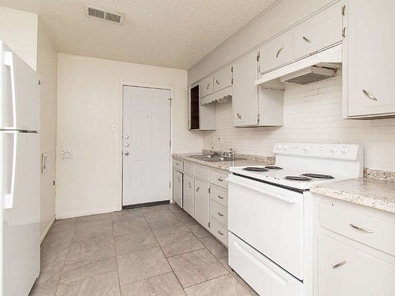 5th image of 1513 Janis Dr #A
