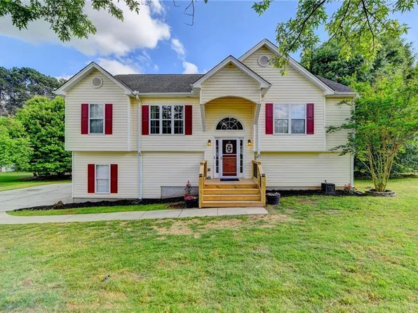 318 Ron Dr, Bethlehem, GA 30620
