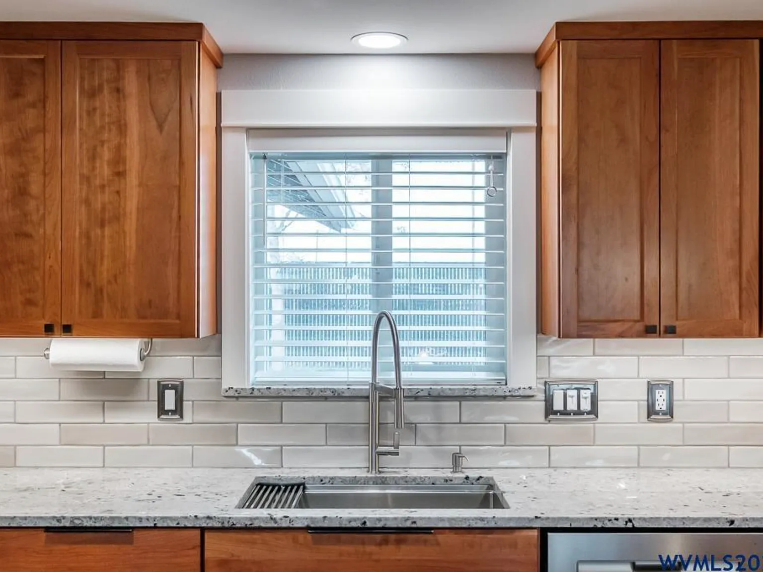 2 bed, 1250 sqft, $2,500 — Photo 4