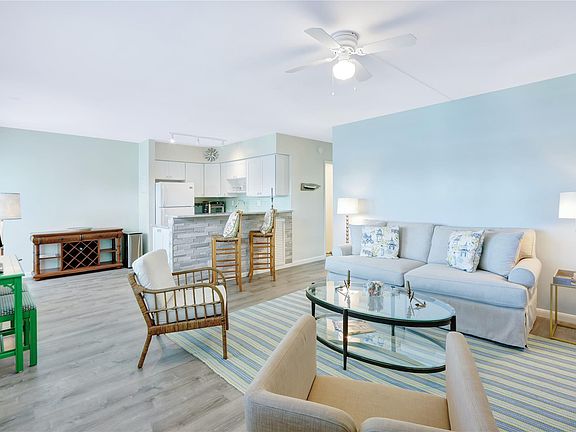 4th image of 1850 S Ocean Drive #210