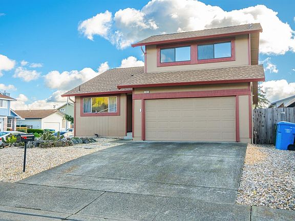 3rd image of 1603 Gladstone Way