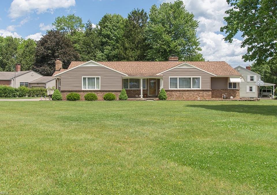1st image of 2702 Rosewae Dr