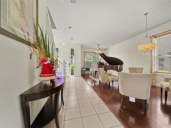 5th image of 246 Brightview Dr
