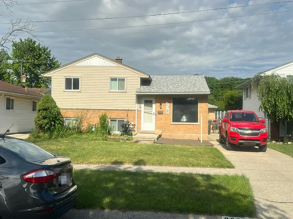 9636 Mueller St, Taylor, MI 48180