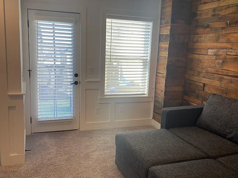 4th Floor Bedroom