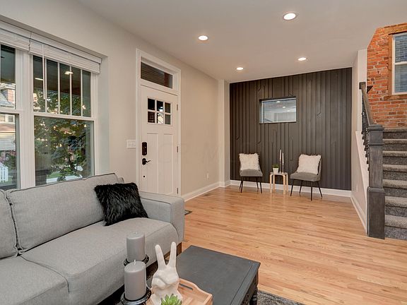 4th image of 931 Linwood Ave