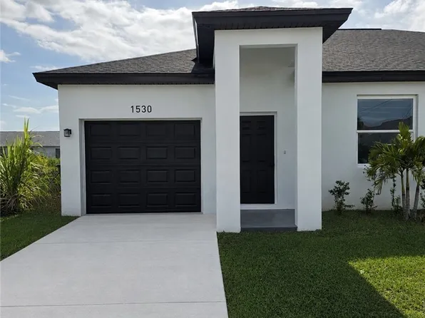 1530 Gilbert Ave S, Lehigh Acres, FL 33973