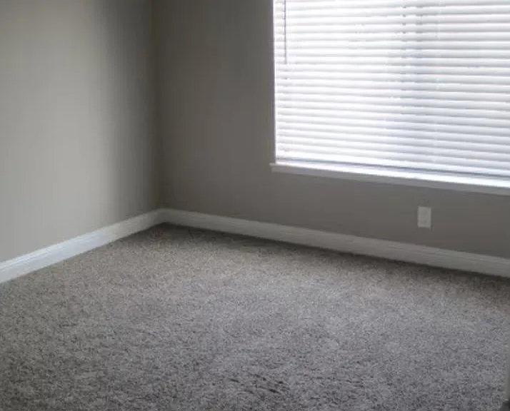 Unit Photo