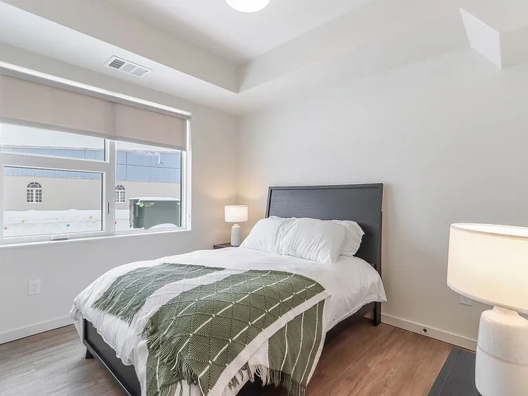 1331 S 8th Ave — Photo 45