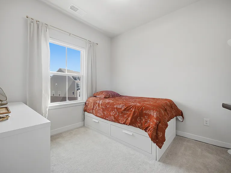 1216 Gunboat Dr — Photo 6
