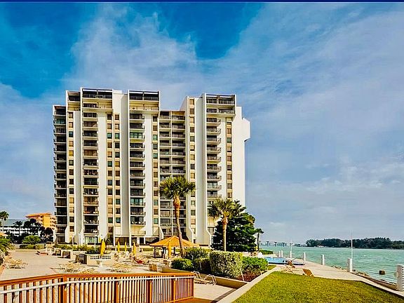 3rd image of 450 S Gulfview Blvd SW #802