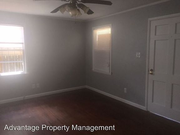 4th image of 1228 Holliday St