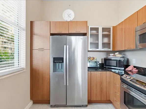 700 E Boynton Beach Boulevard #101, Boynton Beach, FL 33435