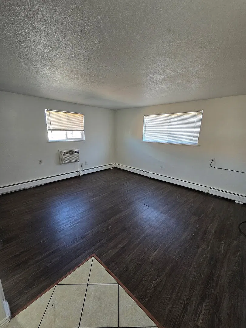 1434 Macon St — Photo 2