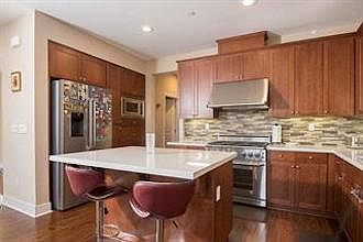 3rd image of 7137 Almaden Pl