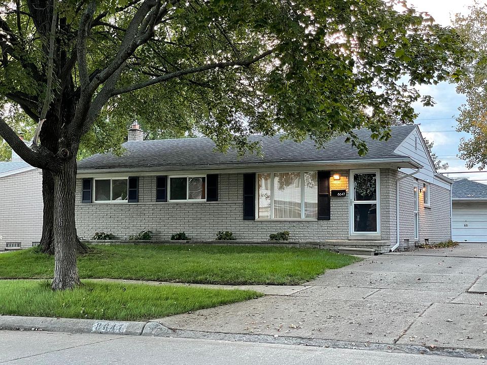 1st image of 8647 Holly Dr