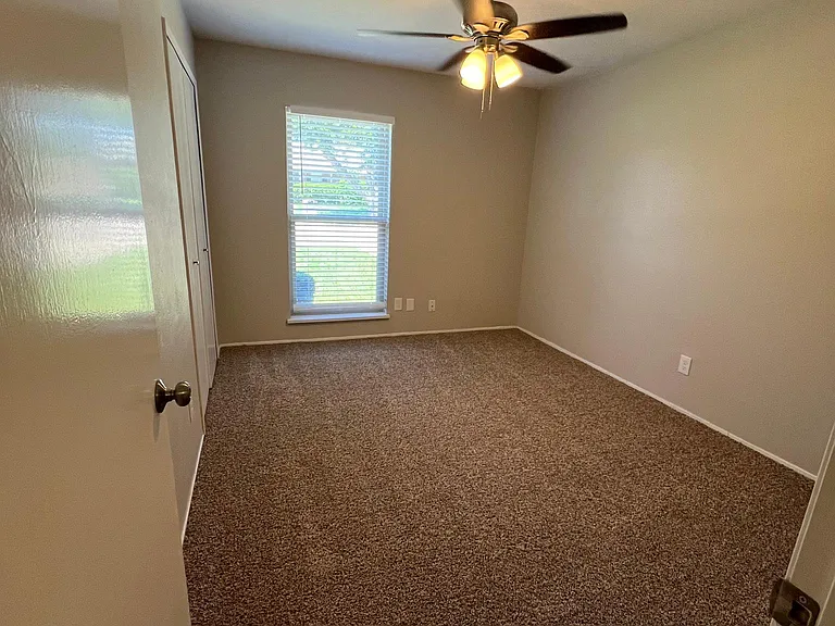 6532 Ute Ct — Photo 17
