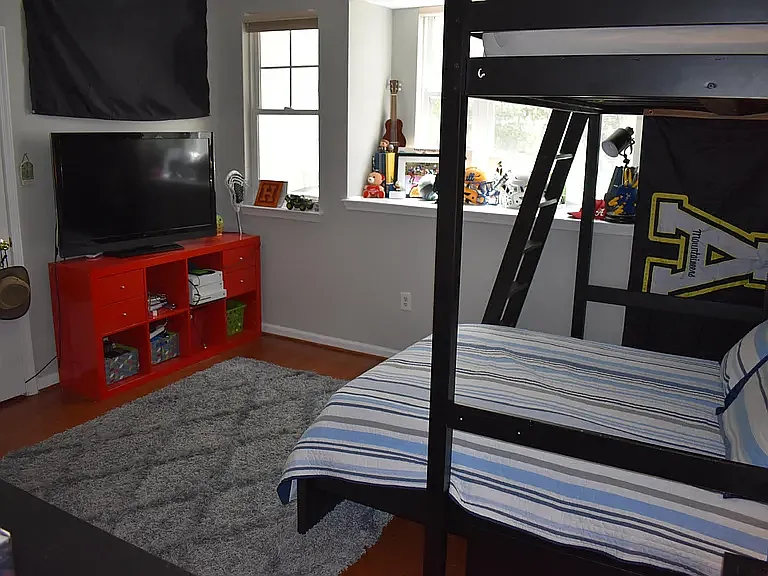 608 Stone Village Dr — Photo 11