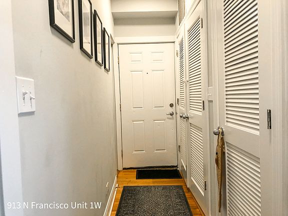 2nd image of 911 N Francisco Ave #2398105