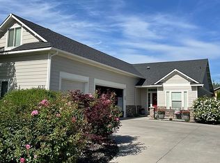 6131 N Ulmer Ln, Garden City, ID 83714