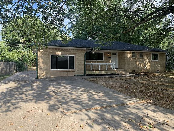2nd image of 603 Lawndale Dr