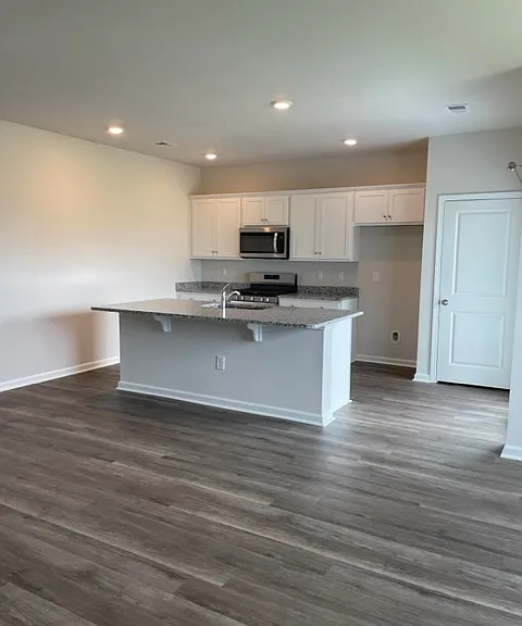 5005 Appleridge Dr — Photo 10
