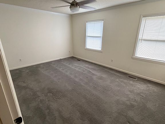 5th image of 2208 Montreat Dr