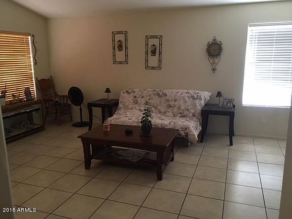 5th image of 22994 W Solano Dr