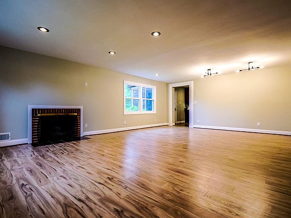 1. Great Room - Entrance