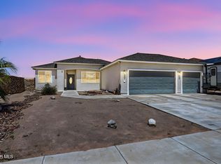 747 Gold Beach Dr, Canutillo, TX 79835