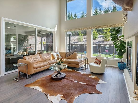 5th image of 13217 181st Avenue Ct E