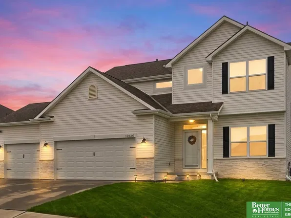 12920 S 54th St, Papillion, NE 68133