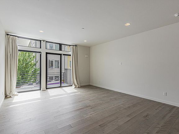 5th image of 7520 43rd Ave S #D