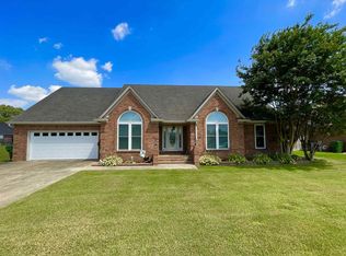 7064 Sassy Tree Cv, Millington, TN 38053