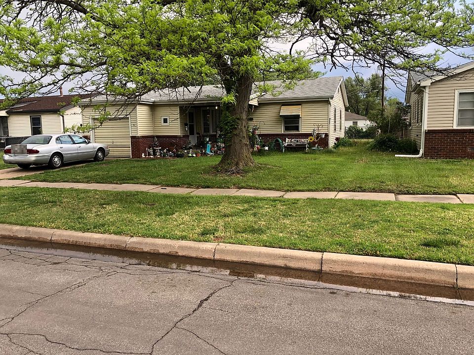 1st image of 2210 W Graber St